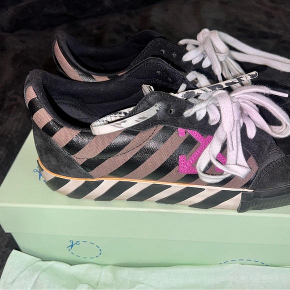 Off White Mens Sneakers - Picture 3 of 5